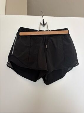 Lululemon Black Women's Athletic Shorts - Lightweight Run/Workout Shorts